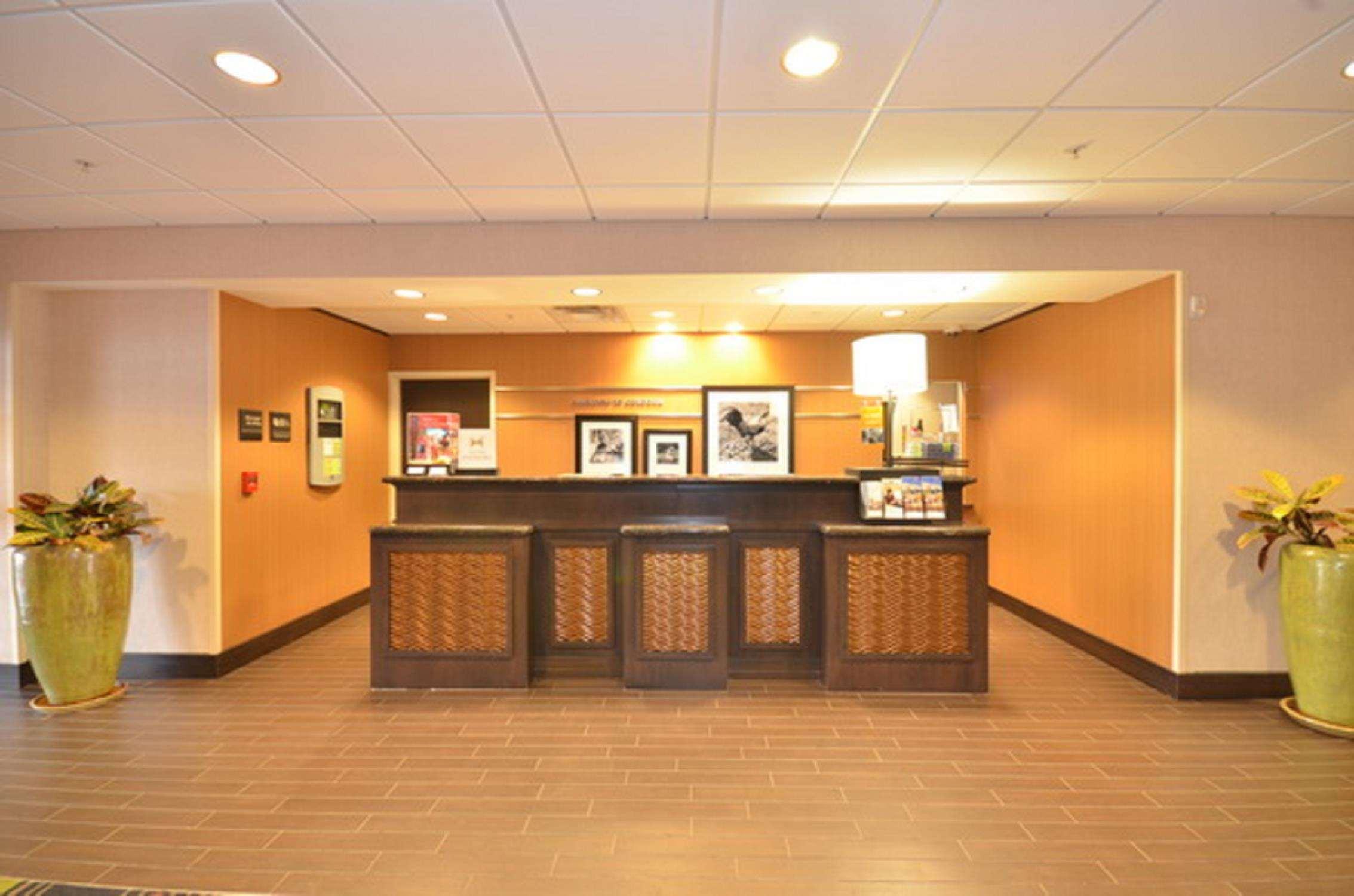 Hampton Inn And Suites Tulsa/Catoosa Екстериор снимка