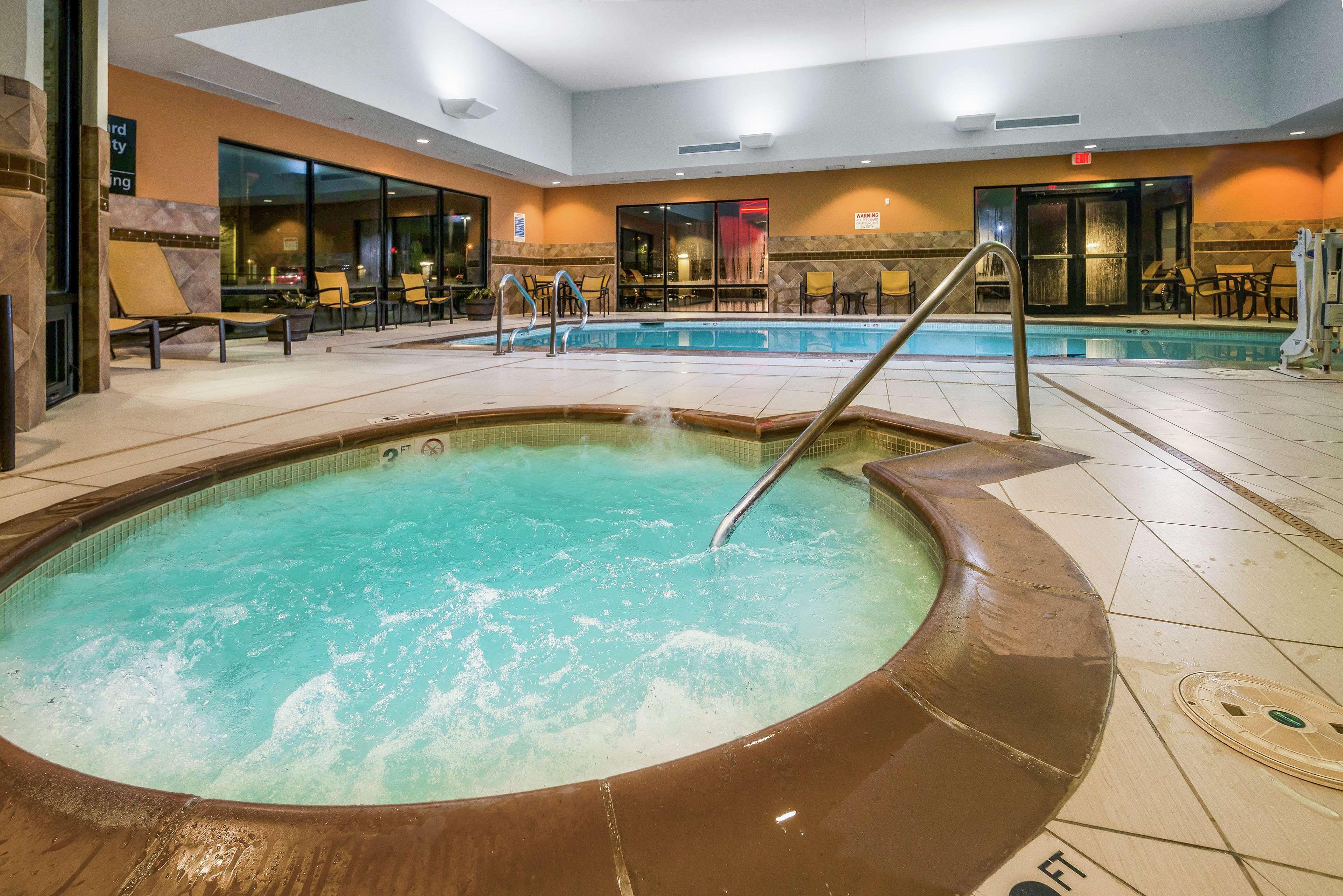Hampton Inn And Suites Tulsa/Catoosa Екстериор снимка
