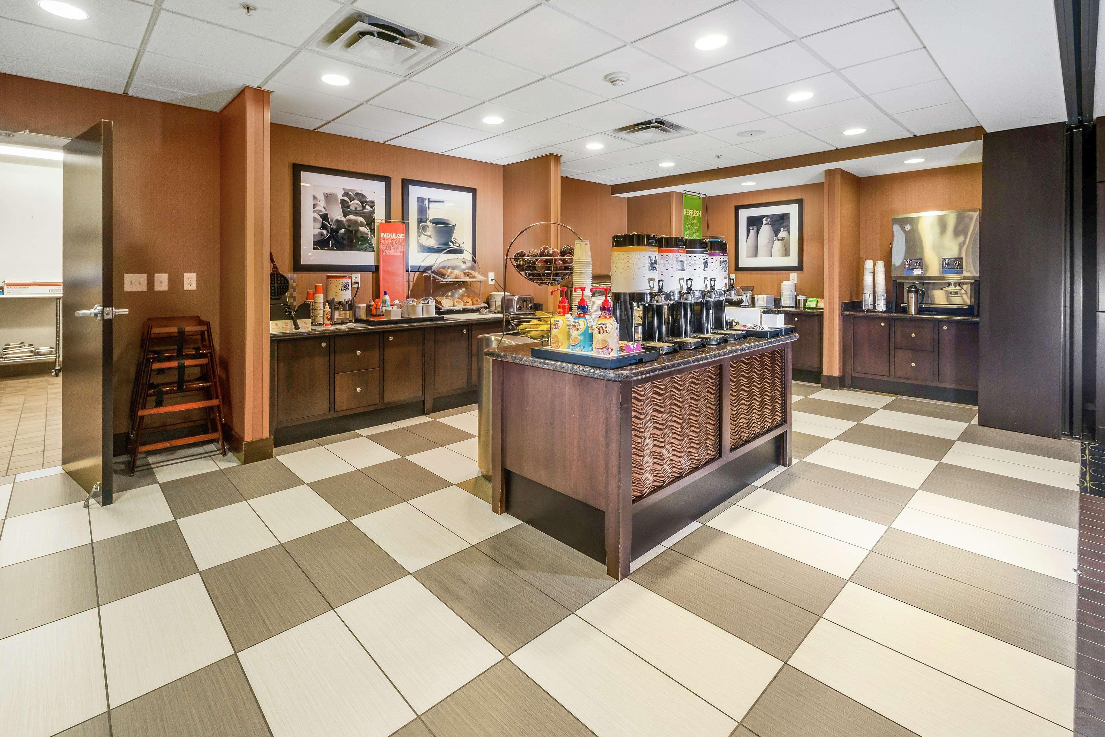 Hampton Inn And Suites Tulsa/Catoosa Екстериор снимка